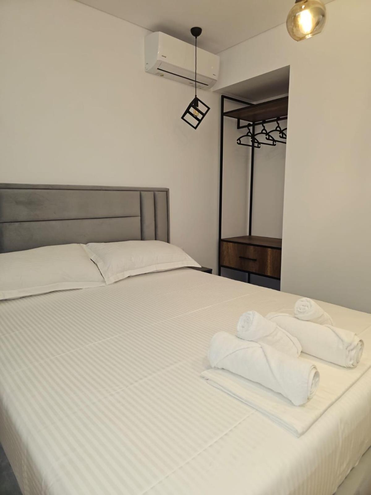 Ardit Seaside Rooms Саранда Экстерьер фото
