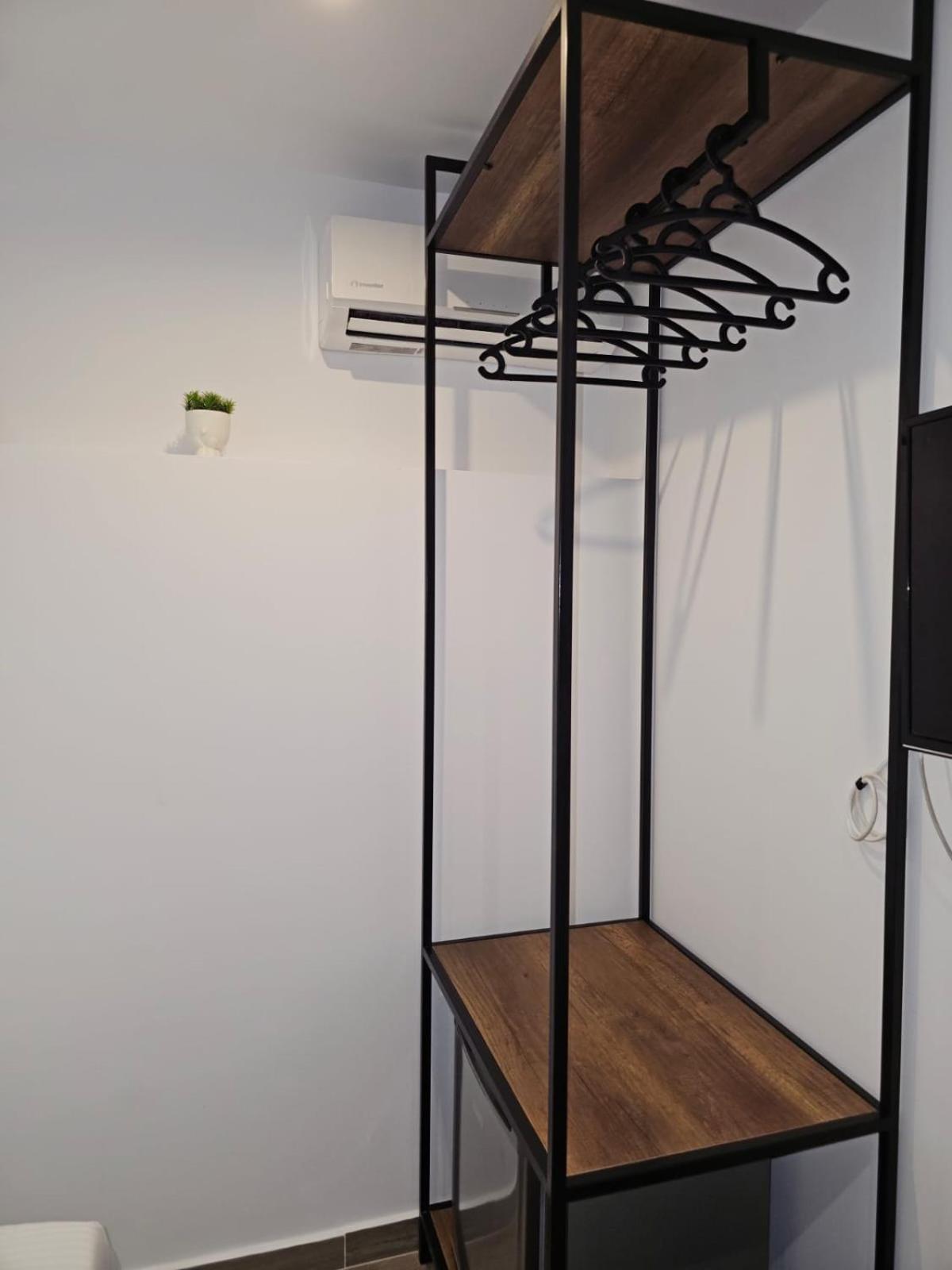 Ardit Seaside Rooms Саранда Экстерьер фото