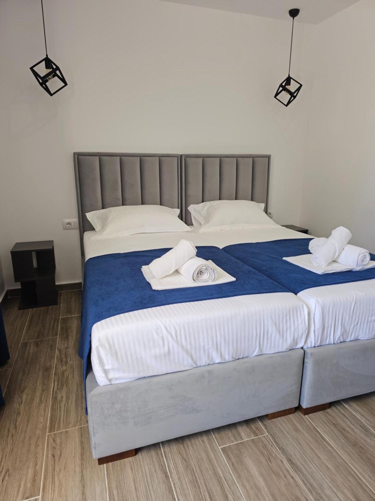 Ardit Seaside Rooms Саранда Экстерьер фото